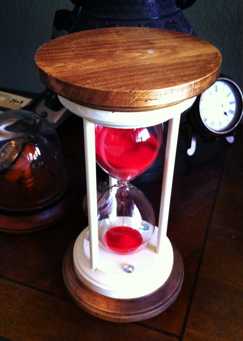 hand-made-hourglass